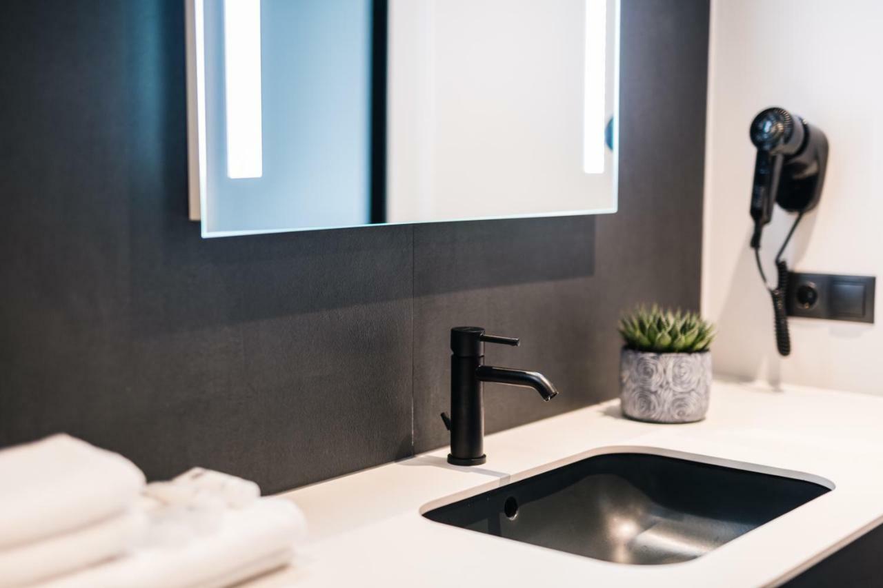 Maestro Design Hotel Liepāja Exteriör bild