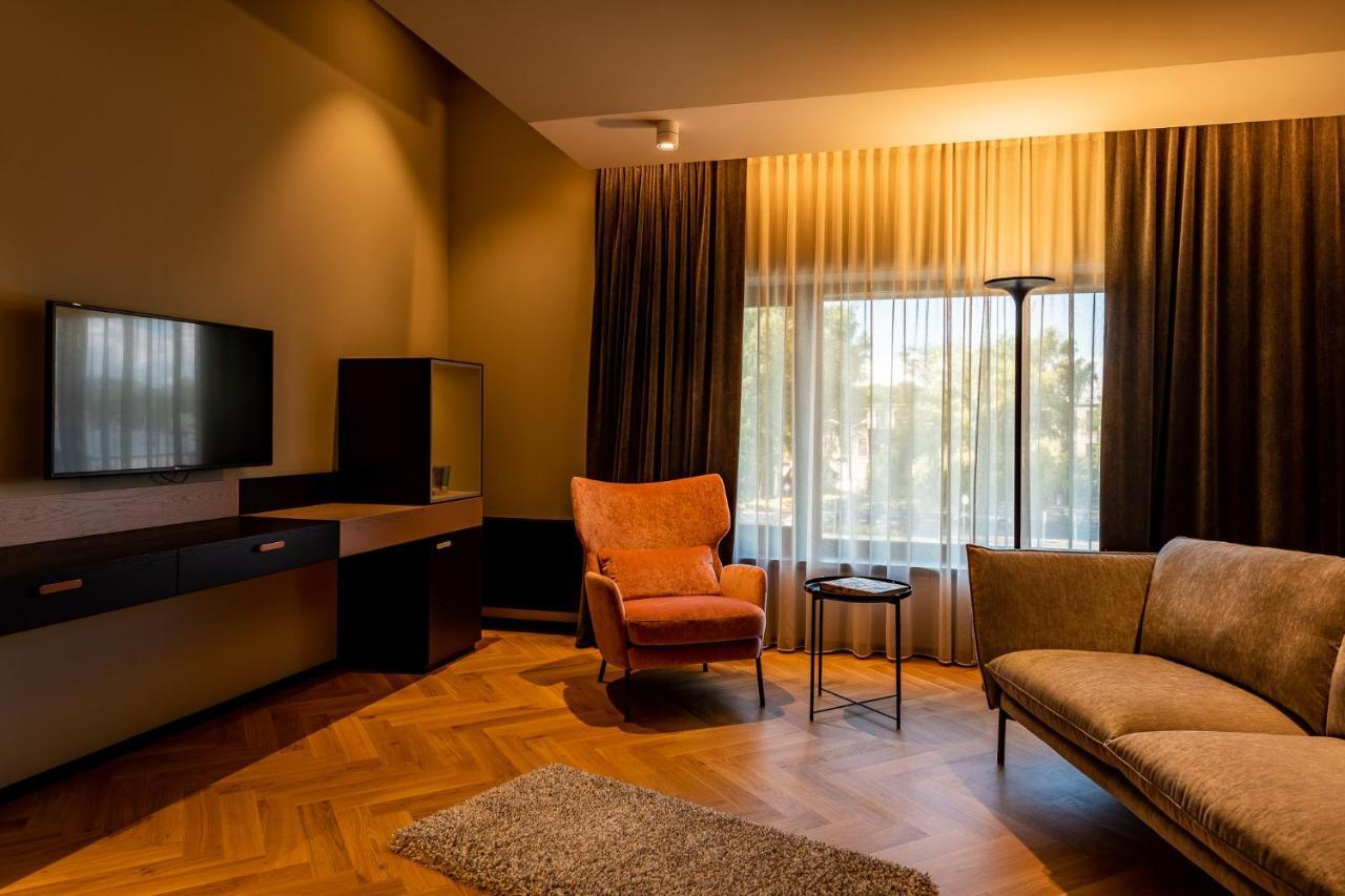 Maestro Design Hotel Liepāja Exteriör bild